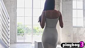 😍 cute asian babe strips down exposing her hot natural small tits body so sexy 😘