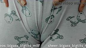 camel toe on curvy latina milf spreading big pussy lips and clit solo 😏