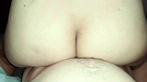 I can't believe they caught this horny teen hijastra making love with her pervertido padrastro. It's a real homemade historia that's super taboo.