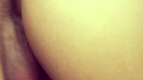 18+娇小辣妹深插猛吸硬屌狂干