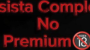 N�o sei se foi leitinho nos p�s ou na bucetinha da kaya but do you want to lick her shaved pussy next