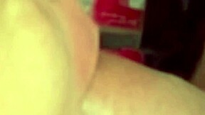 婚礼健身辣人妻小穴灌满热奶