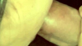 婚礼健身辣人妻小穴灌满热奶