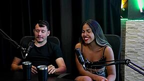 She became an escort after CLT, had a client who weighed 200kg and scared her.