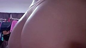 看我掰开屁股亲爱的希望你喜欢这短片