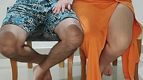 Casero cachonda colombiana enga�a a su marido con el su hermanastro in amateur session