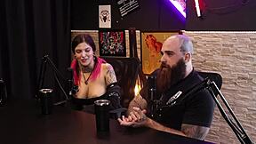 I Experience The Best Moments Of Qween And Iron Biker In Sensual Cast - Parte 11 Watch On Sheer Red