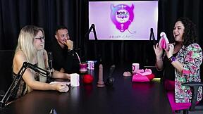 Hey Marina Karam, As Psicóloga, Join Bruna Carlos In Bora Cast! Complete Sheer Red Swingers Group Fun?