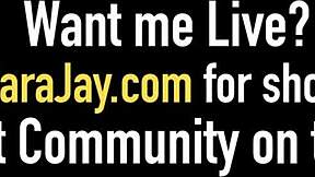 Sara Jay and Havanna Bleu tag team that delivery guy with extra sausage pizza action