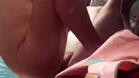 年轻金发妹硬核大战白人大巨屌😈