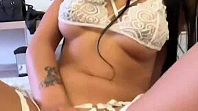 Will this glamour latina model really fuck the photographer right after their photoshoot in greece?