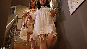 性感Violet和Virgin Butterfly战四根黑人大屌BBC群P双龙