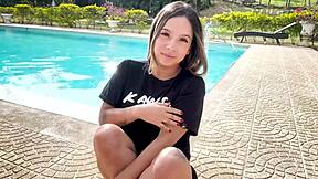 I send a video to my boyfriend masturbating in the pool, showing big ass as Colombian teen slut.