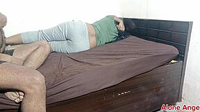 Pregnant Indian Housewife Gives Devar Bedroom Blowjob Footjob