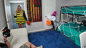 Seductive Thick Blonde Kallie Taylor Halloween Fuck Behind Scenes