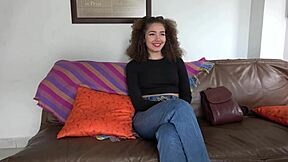 瘦哥伦比亚纹身模特试镜巨屌肛爆！