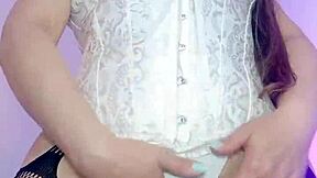 Mexican stepmom's giant cameltoe craves stepson's double vaginal pounding in USA heat