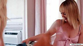 my shemale girlfriend licks hairy pussy in nurse uniform 69 oral