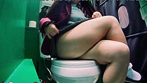 student gulps stranger cock at gloryhole booth