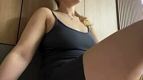 public fuck has her cumming non-stop outdoors!