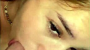 put my half sister on her knees to suck me off 😏🍆