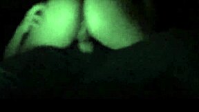 Novinha gostosa bounces on boyfriend's cock sitting deep in dorm room