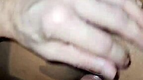 gostosa putaria wit hubbys hung buddy