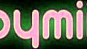 playgirl grabs her favorite dildo for intense solo pussy play