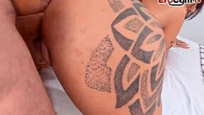 i'm tyra, horny german slut seeking hotel bareback ride with strangers now