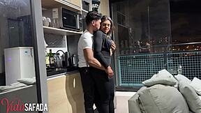 safadinho's wife-squirting skills leave her begging for more?