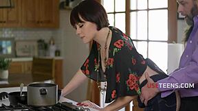 family sluts moan LOUD dad ignores jessica ryan angelina red 😩🔥