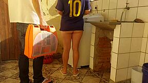 brazilian housewife pays repairman with fat juicy pussy licking domination creampie