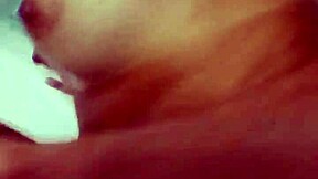 Quer comer esse cuzinho da esposa no banho também??