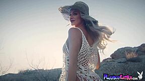 Petite Blonde Emma Hix Poses Nude Outdoor at Sunset