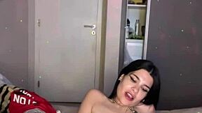 soy la mas putita con armpits y ass flashing